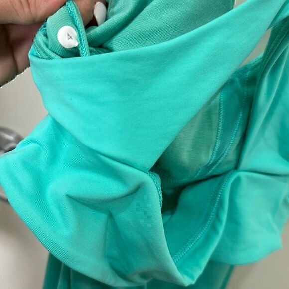 Lululemon Turquoise Wrap it Up Tank Top Size 4 - Picture 7 of 11